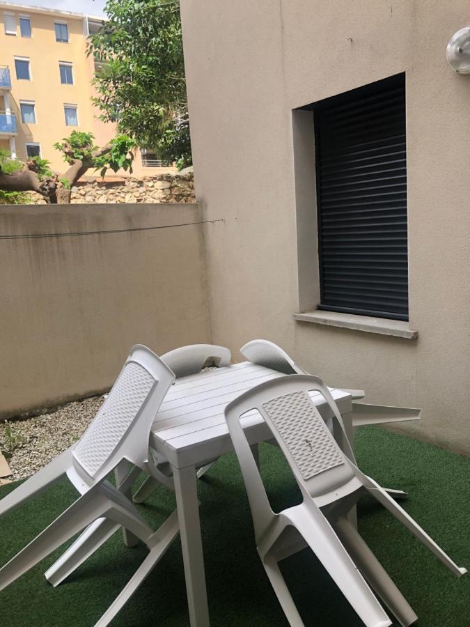 Appartement 4 Couchages Centre Ville Narbonne Bagian luar foto